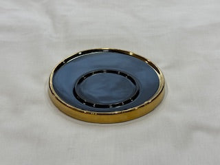 Black and Gold Coffee Cups Circle Plate Drip Design