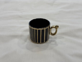 Black and Gold Coffee Cups Circle Plate