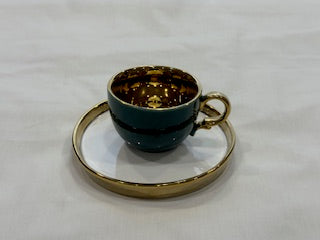 Green and Gold Coffee Cups Circle Plate